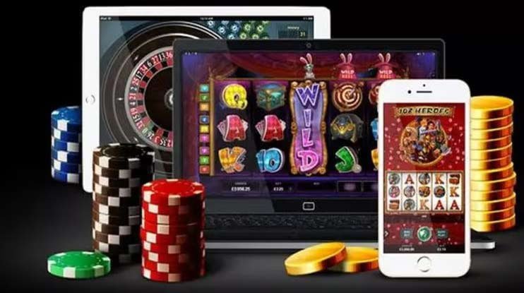 Mobile phone screen showing erek41 account dashboard with Lightning Dice room access